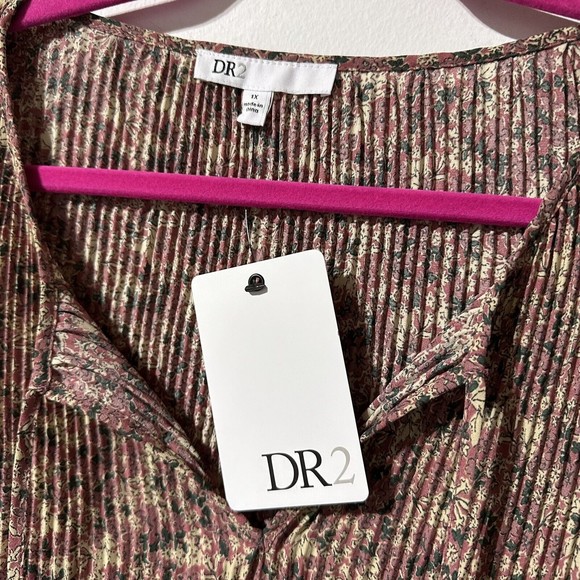 DR2 by Daniel Rainn Blouse Size 1X Pleated Tassels Ditsy Floral Mauve Top NWT - Picture 2 of 10